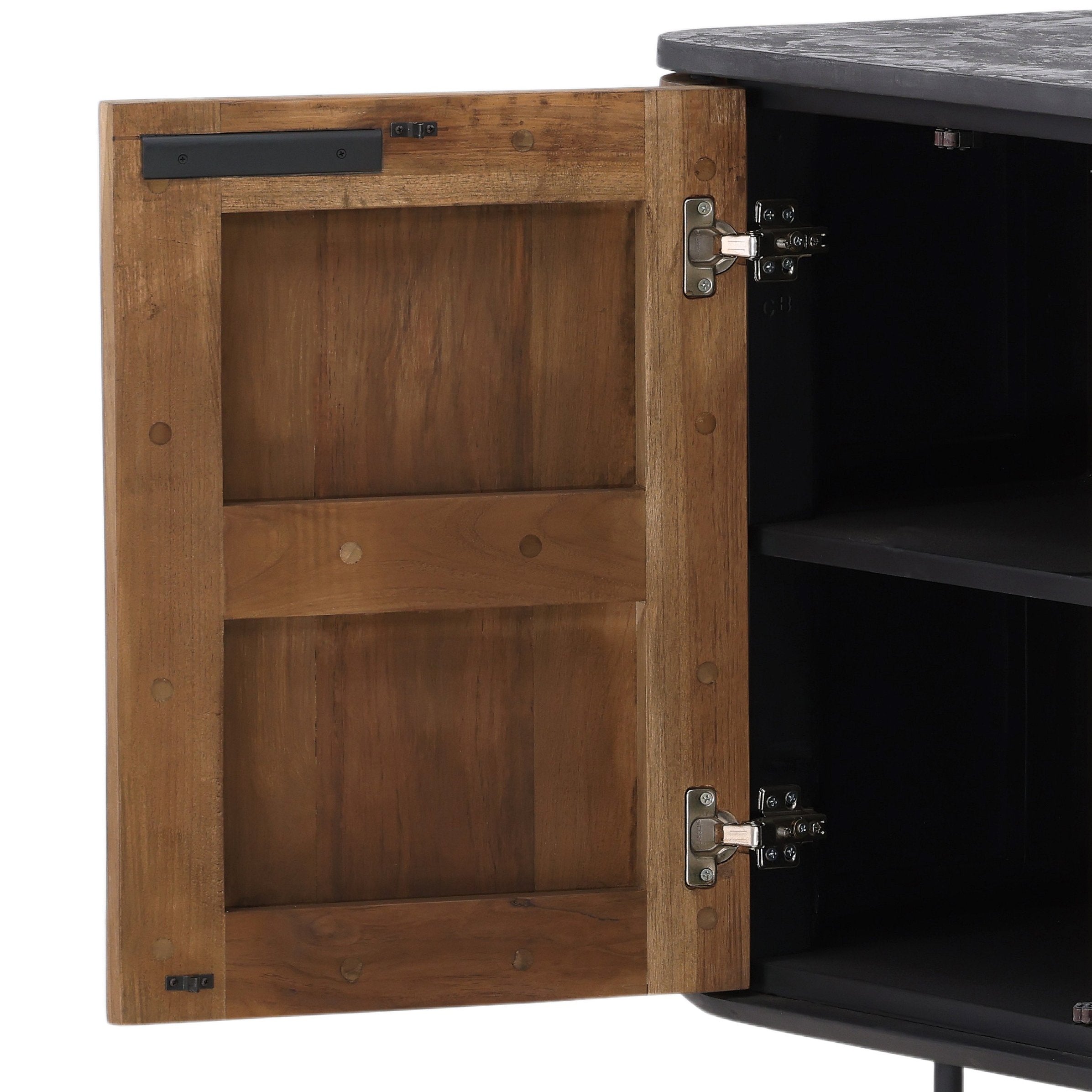 Shop credenzas and discover refinishing services in the Arlington Heights area. MegMade designs has been featured in New York Times for their cheerful victorian home design style. Visit the MegMade store in the Wrigleyville - Chicago area.