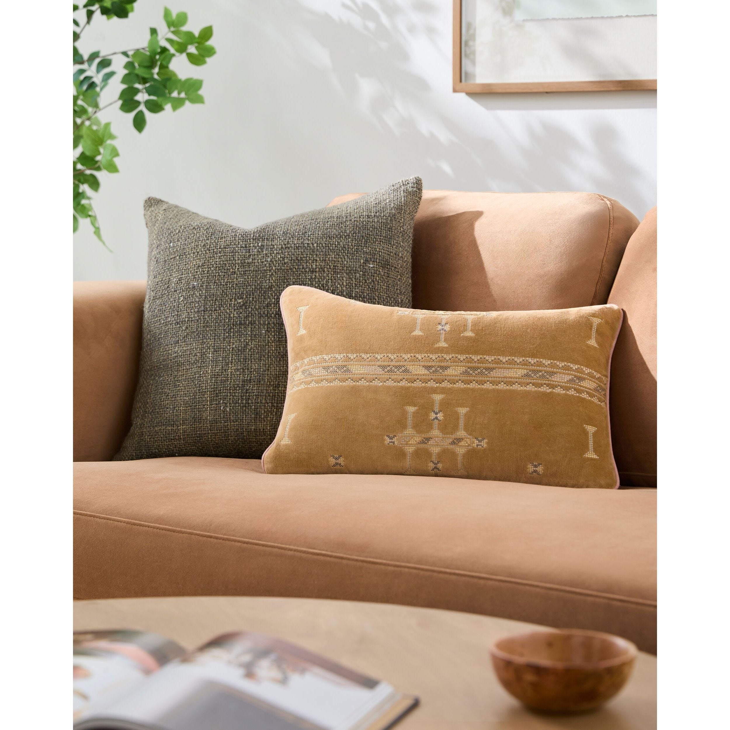 Shop chandeliers and discover new construction services in the Boston area. MegMade designs has been featured in HGTV television for their transitional before / after home design style. Visit the MegMade store in the Winnetka - Chicago area.