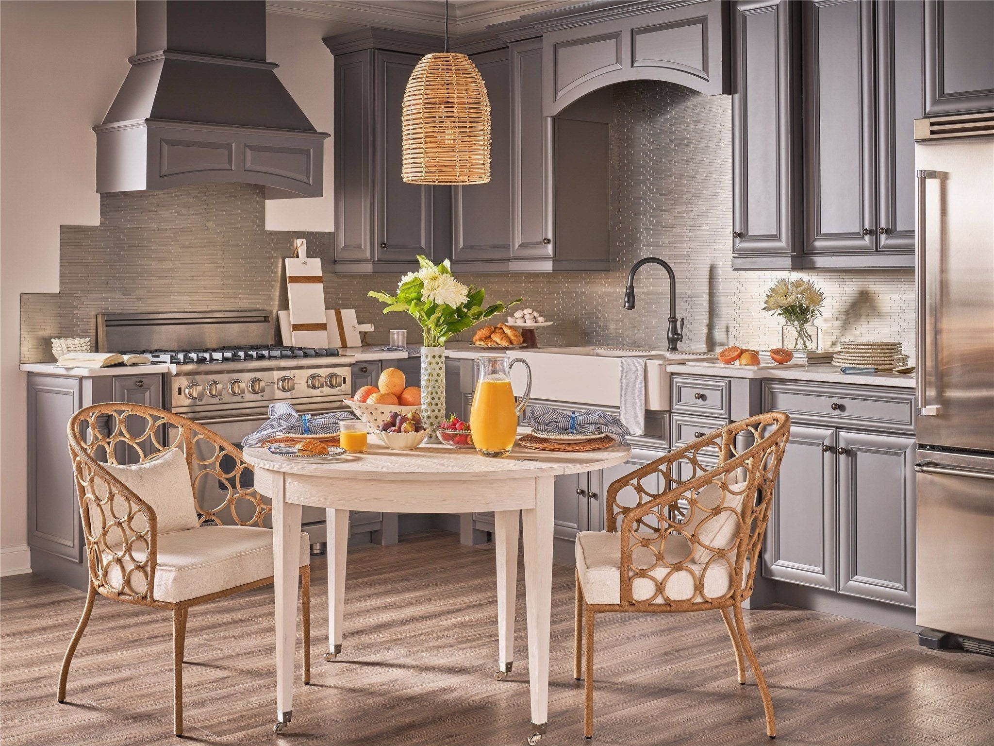 Shop chairs and discover remodeling services in the Minneapolis area. MegMade designs has been featured in Wall Street Journal for their lacquered craftsman home design style. Visit the MegMade store in the Streeterville - Chicago area.