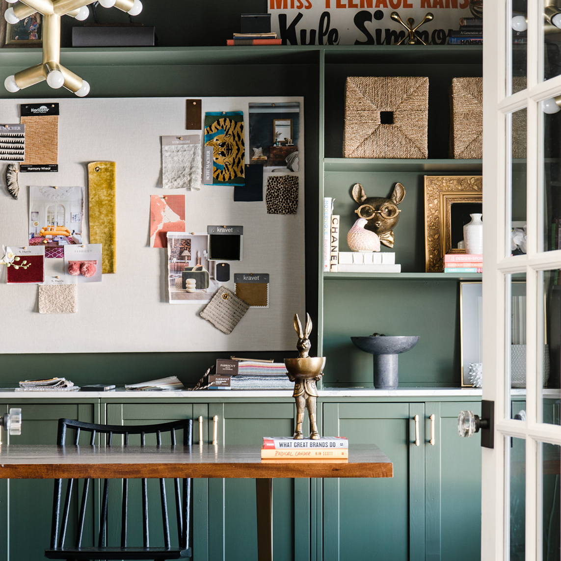 HOW TO CHOOSE AND STYLE YOUR HOME DECOR