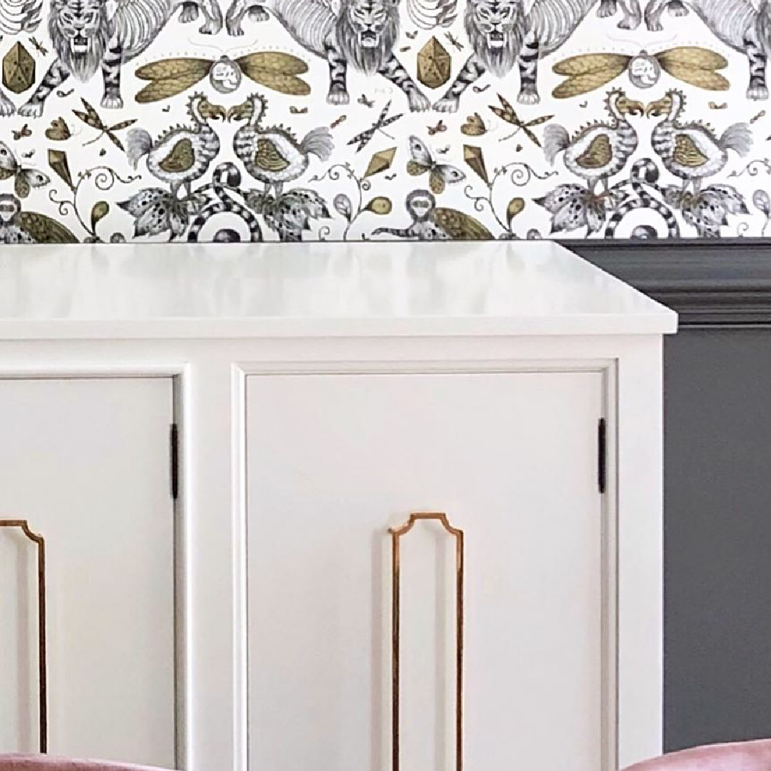 PAINT VS. STAIN: WHICH SHOULD YOU CHOOSE?