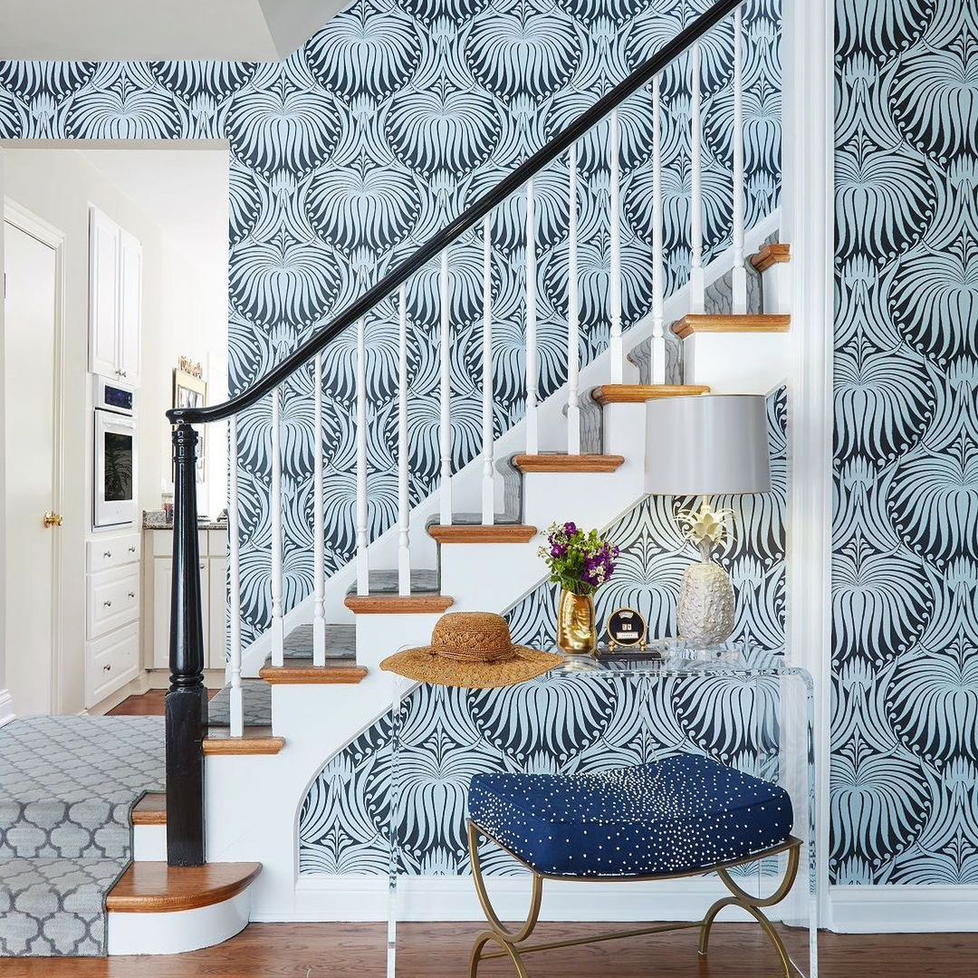 7 AFFORDABLE WAYS TO CREATE A STATEMENT ENTRYWAY