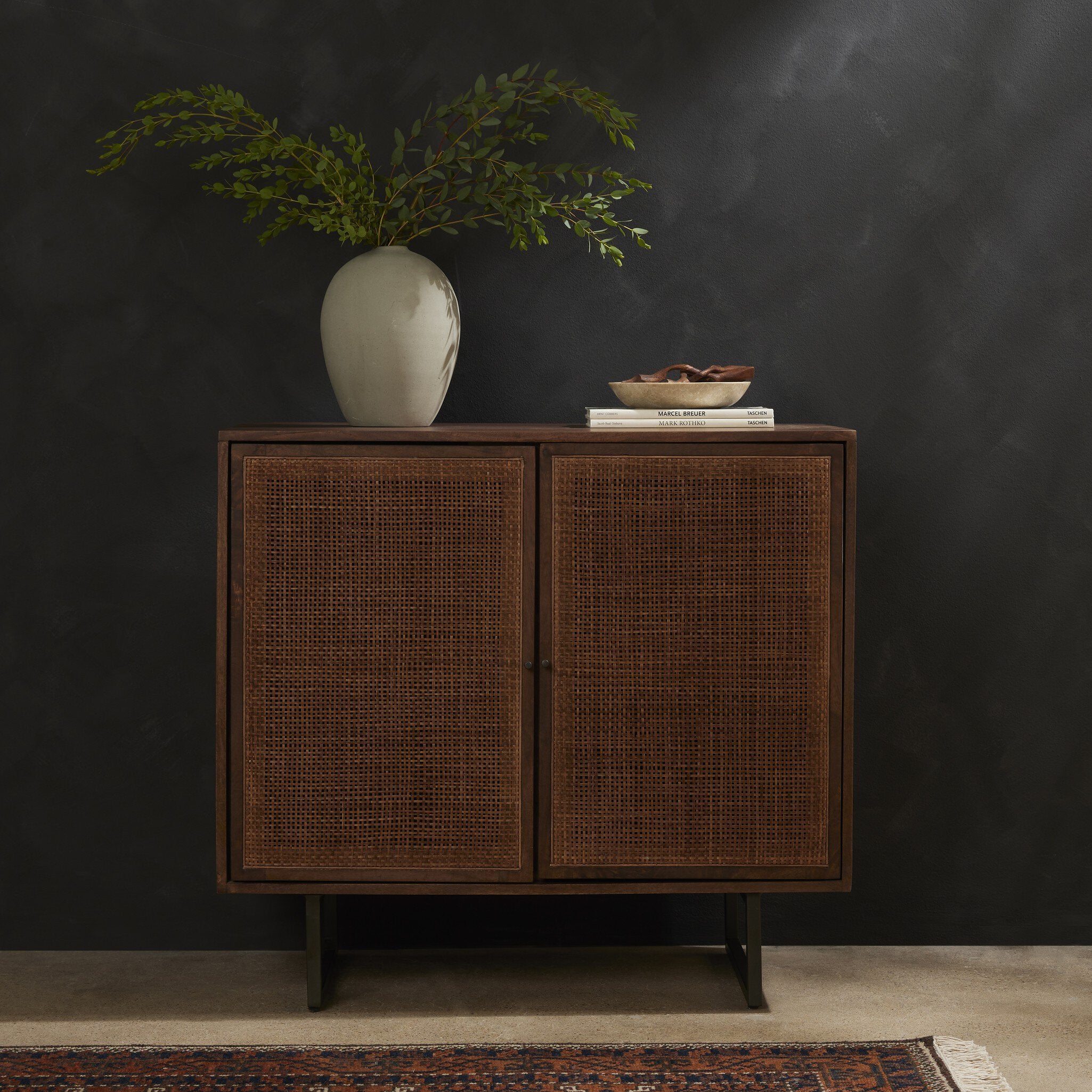 Shop cabinets and discover room design services in the Des Moines area. MegMade designs has been featured in Better Home and Gardens for their one-of-a-kind cottage home design style. Visit the MegMade store in the Riverside - Chicago area.