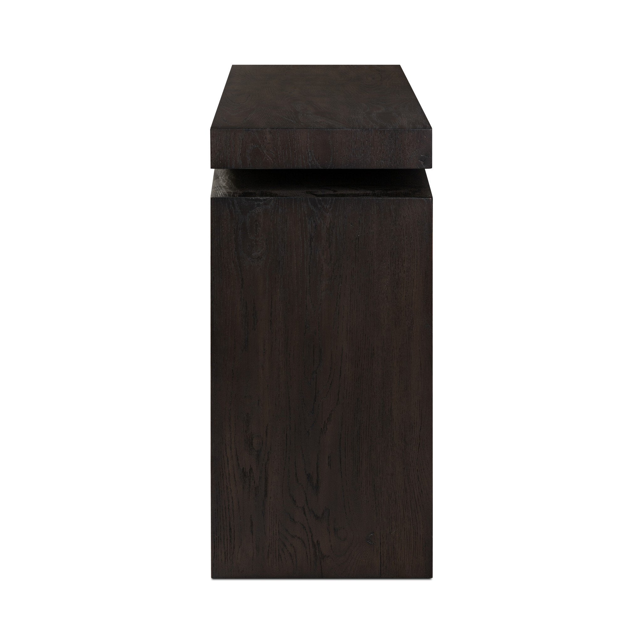 Shop buffets and discover furniture makeover services services in the Arlington Heights area. MegMade designs has been featured in HGTV television for their minimalist craftsman home design style. Visit the MegMade store in the Glencoe - Chicago area.