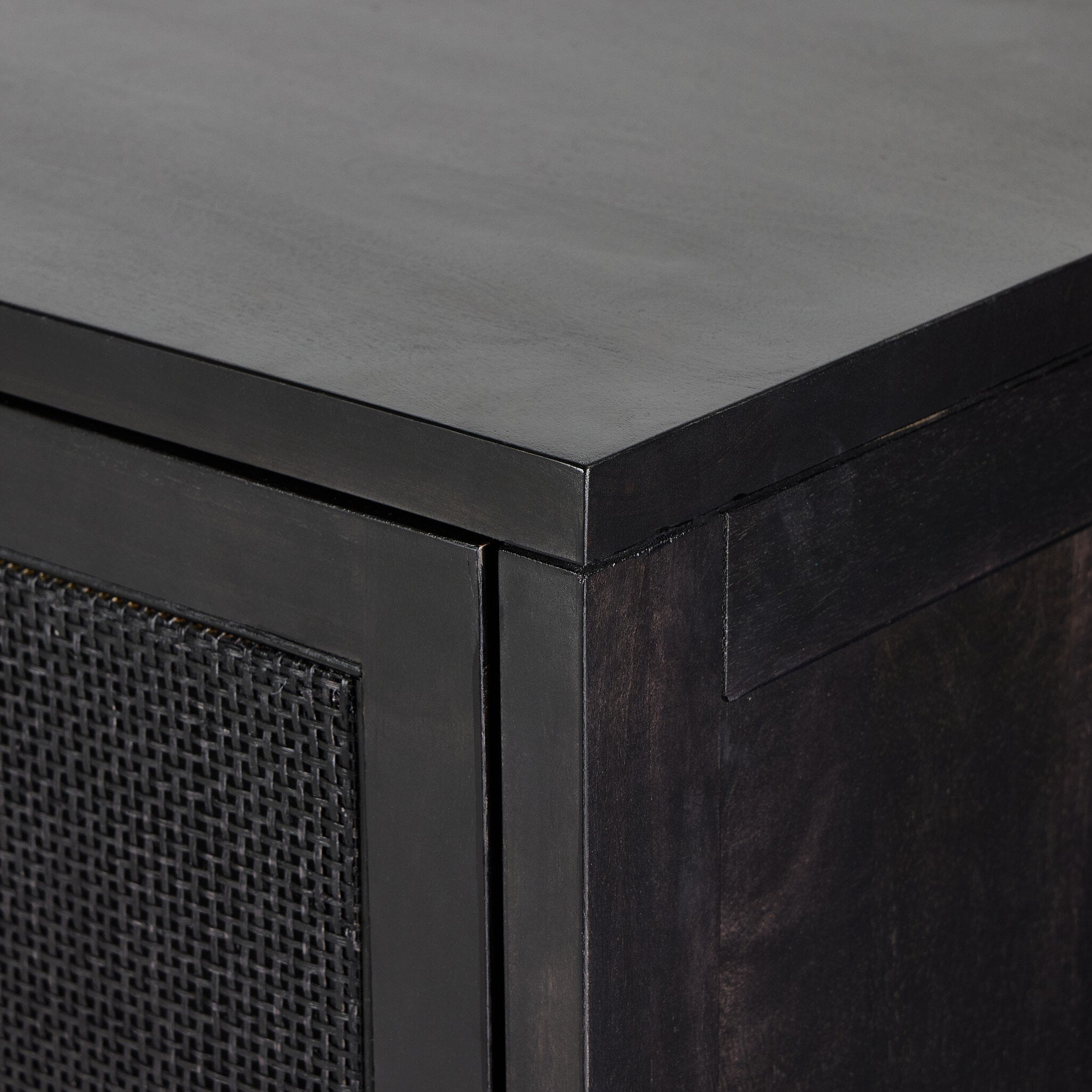 Shop cabinets and discover room design services in the Charlotte North Carolina area. MegMade designs has been featured in DIY magazine for their modern traditional cottage home design style. Visit the MegMade store in the Portage Park - Chicago area.