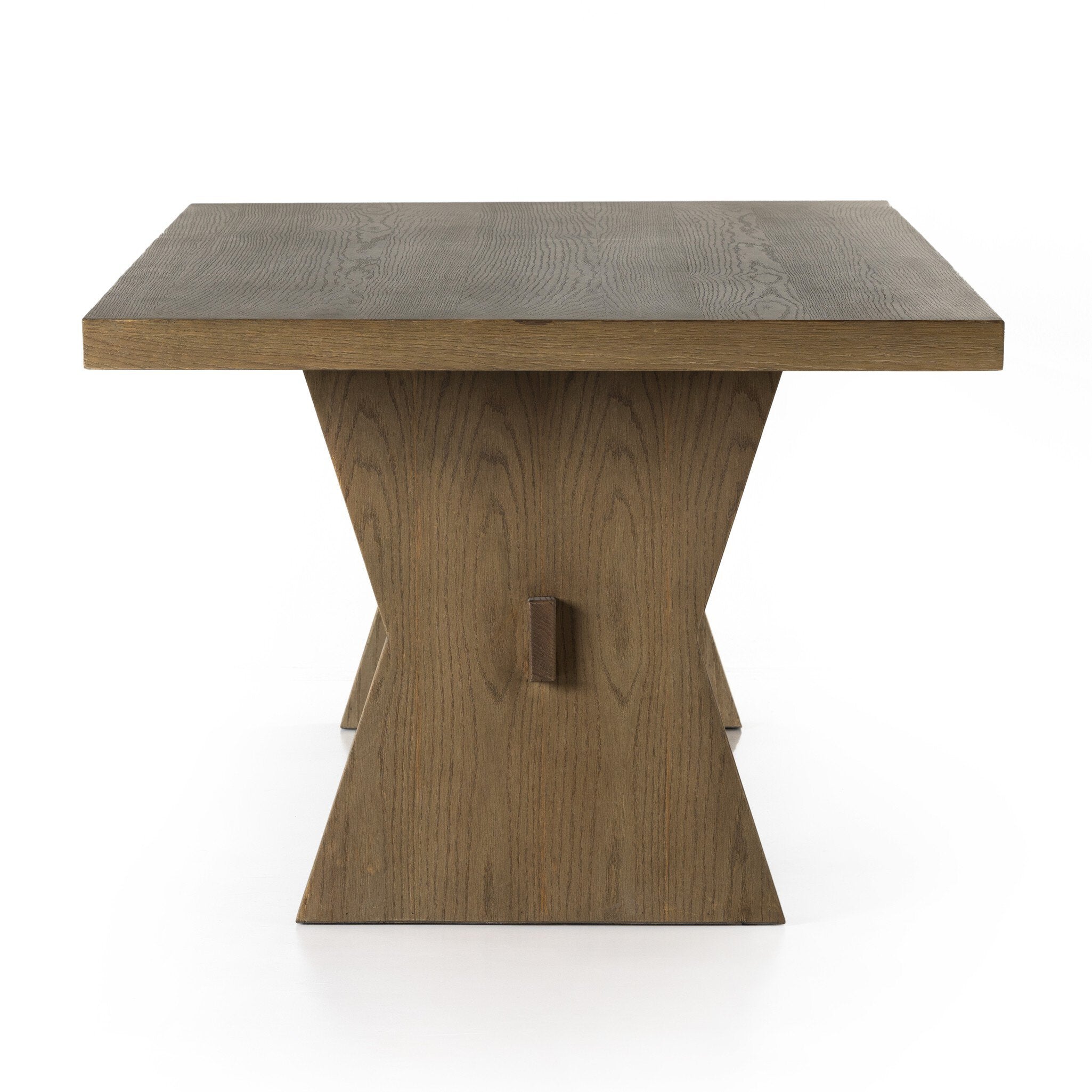 Shop chairs and discover new construction services in the Washington DC area. MegMade designs has been featured in Better Home and Gardens for their eclectic farmhouse living room home design style. Visit the MegMade store in the Winnetka - Chicago area.