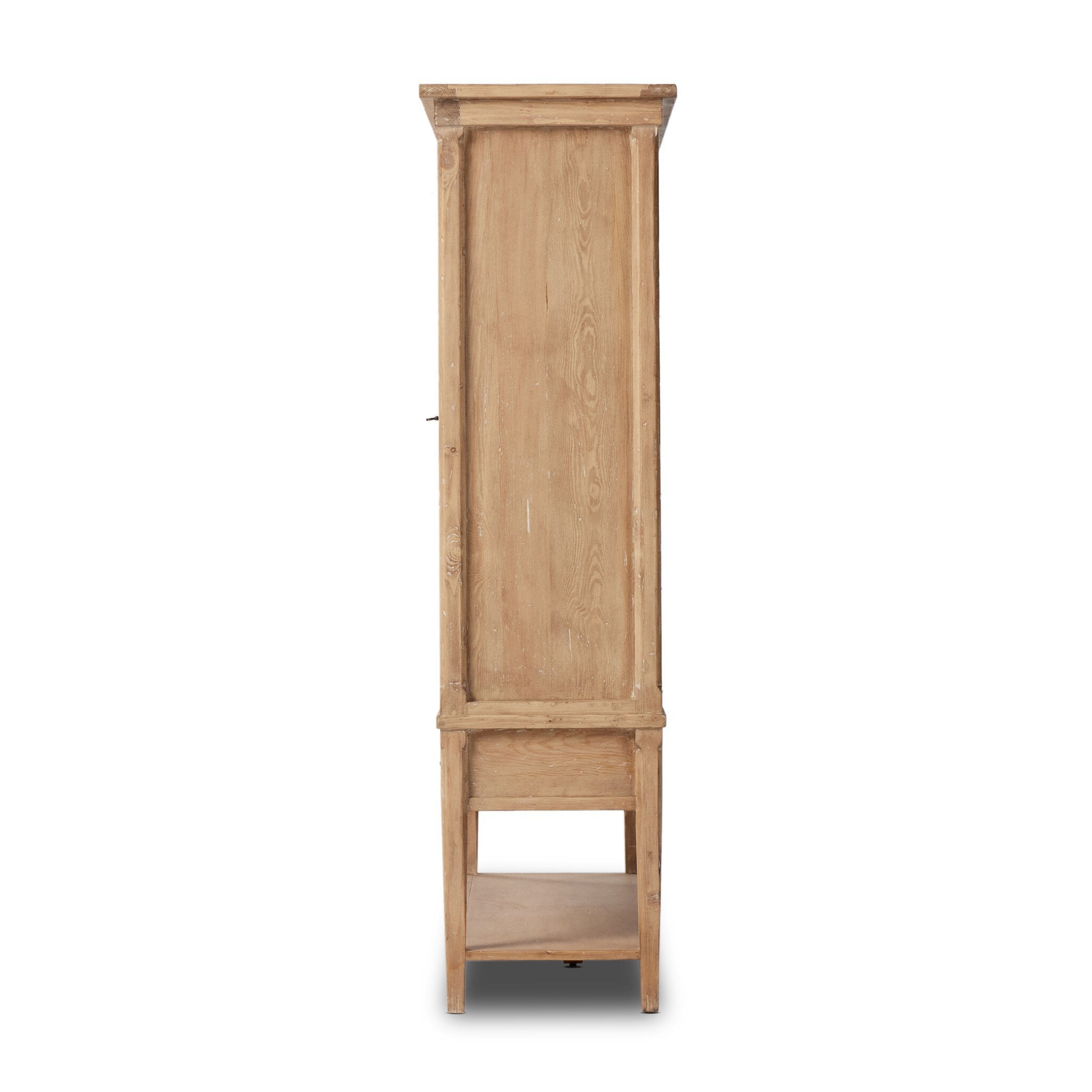 Shop chairs and discover interior design services in the Chicago Suburbs area. MegMade designs has been featured in New York Times for their maximalism cabin home design style. Visit the MegMade store in the Crown Point - Chicago area.