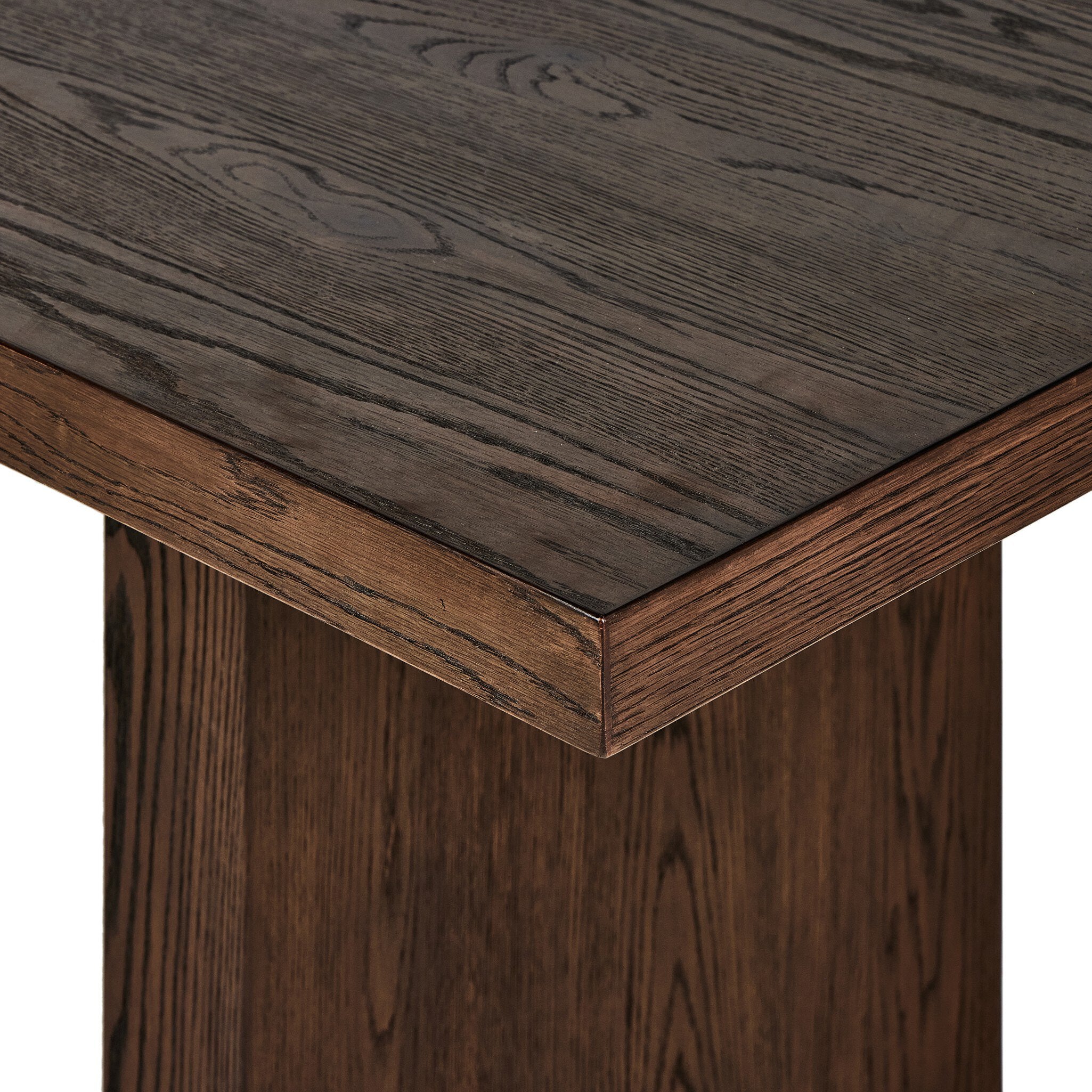 Shop artwork and discover remodeling services in the Tampa area. MegMade designs has been featured in New York Times for their cheerful craftsman home design style. Visit the MegMade store in the Crystal Lake - Chicago area.
