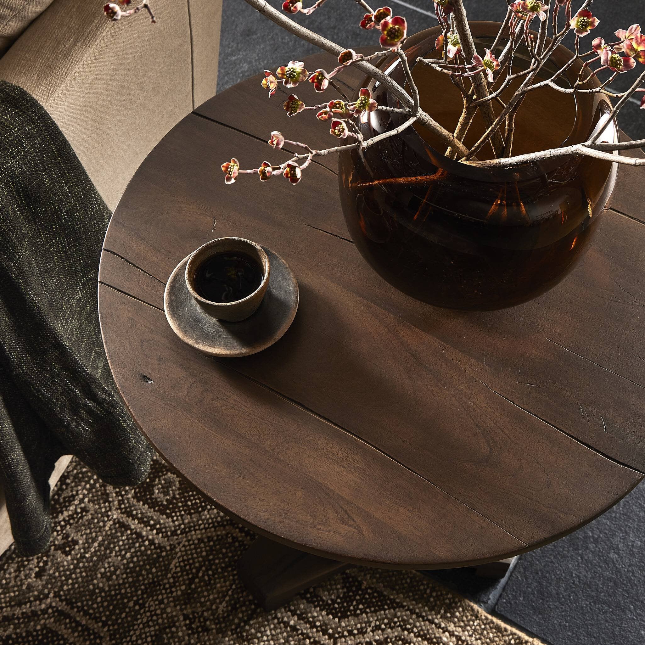 Shop chairs and discover room design services in the Chicago Suburbs area. MegMade designs has been featured in New York Times for their minimalist cape cod home design style. Visit the MegMade store in the Streeterville - Chicago area.