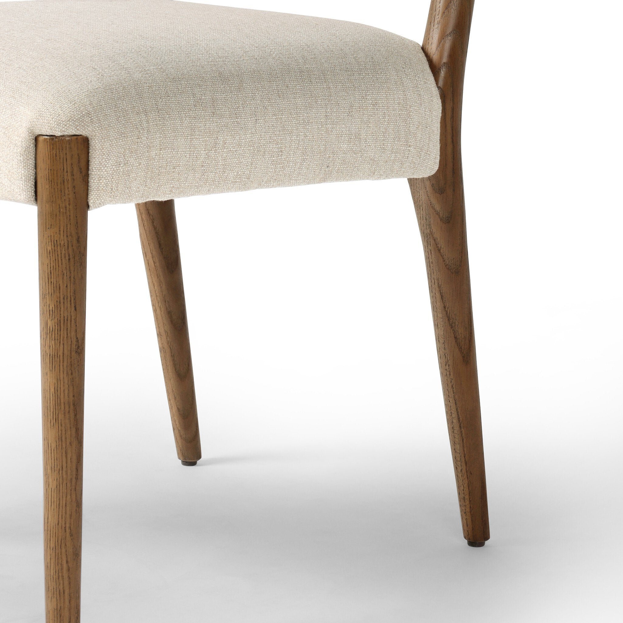 Shop furniture and discover refinishing services in the Minneapolis area. MegMade designs has been featured in Midwest Living for their refinished before / after home design style. Visit the MegMade store in the Union Pier - Chicago area.