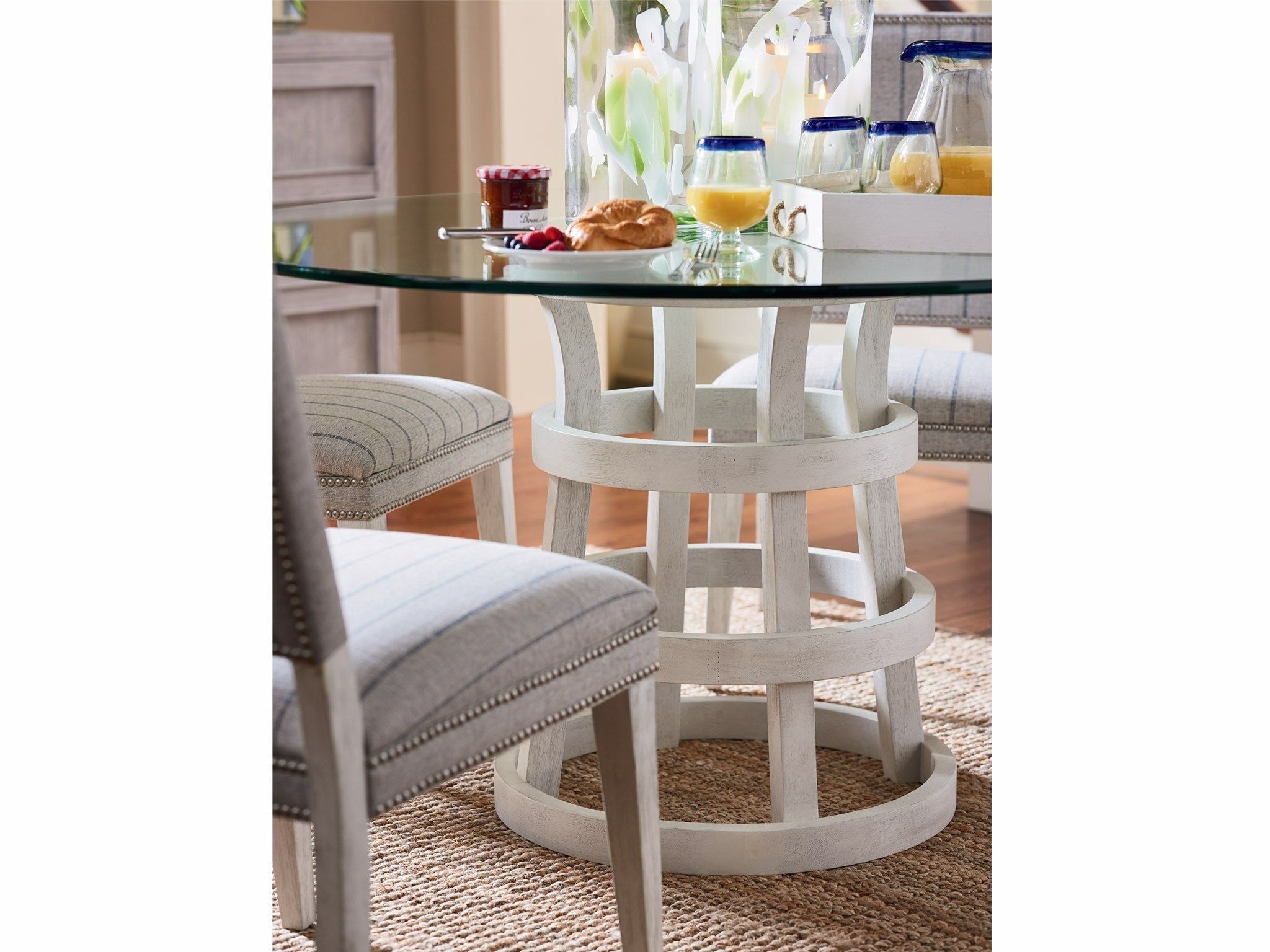 Shop sofas and discover interior design services in the Charleston area. MegMade designs has been featured in Midwest Living for their modern traditional bungalow home design style. Visit the MegMade store in the Elmhurst - Chicago area.