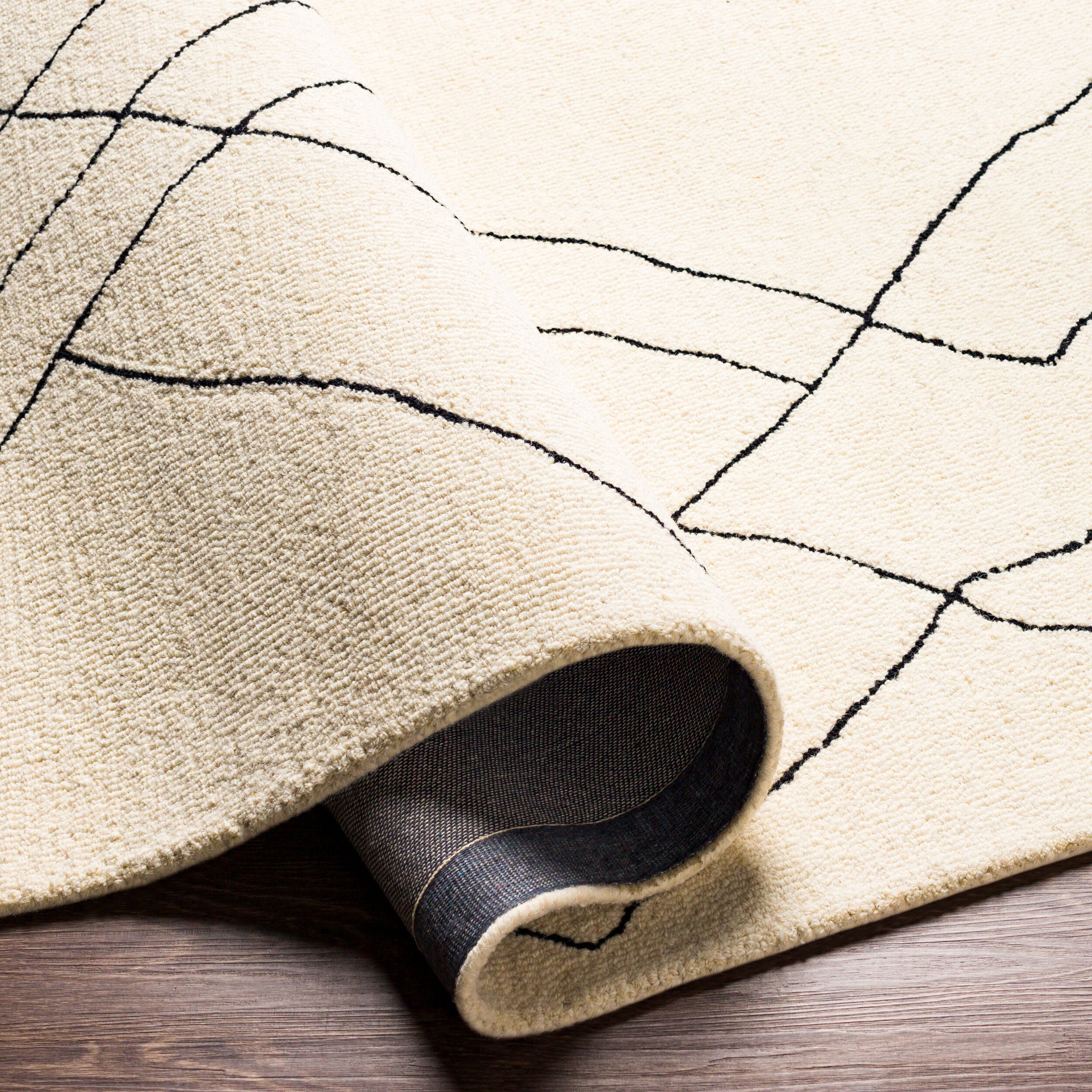 Shop sofas and discover refinishing services in the Des Moines area. MegMade designs has been featured in Better Home and Gardens for their cottage tudor home design style. Visit the MegMade store in the St. John - Chicago area.