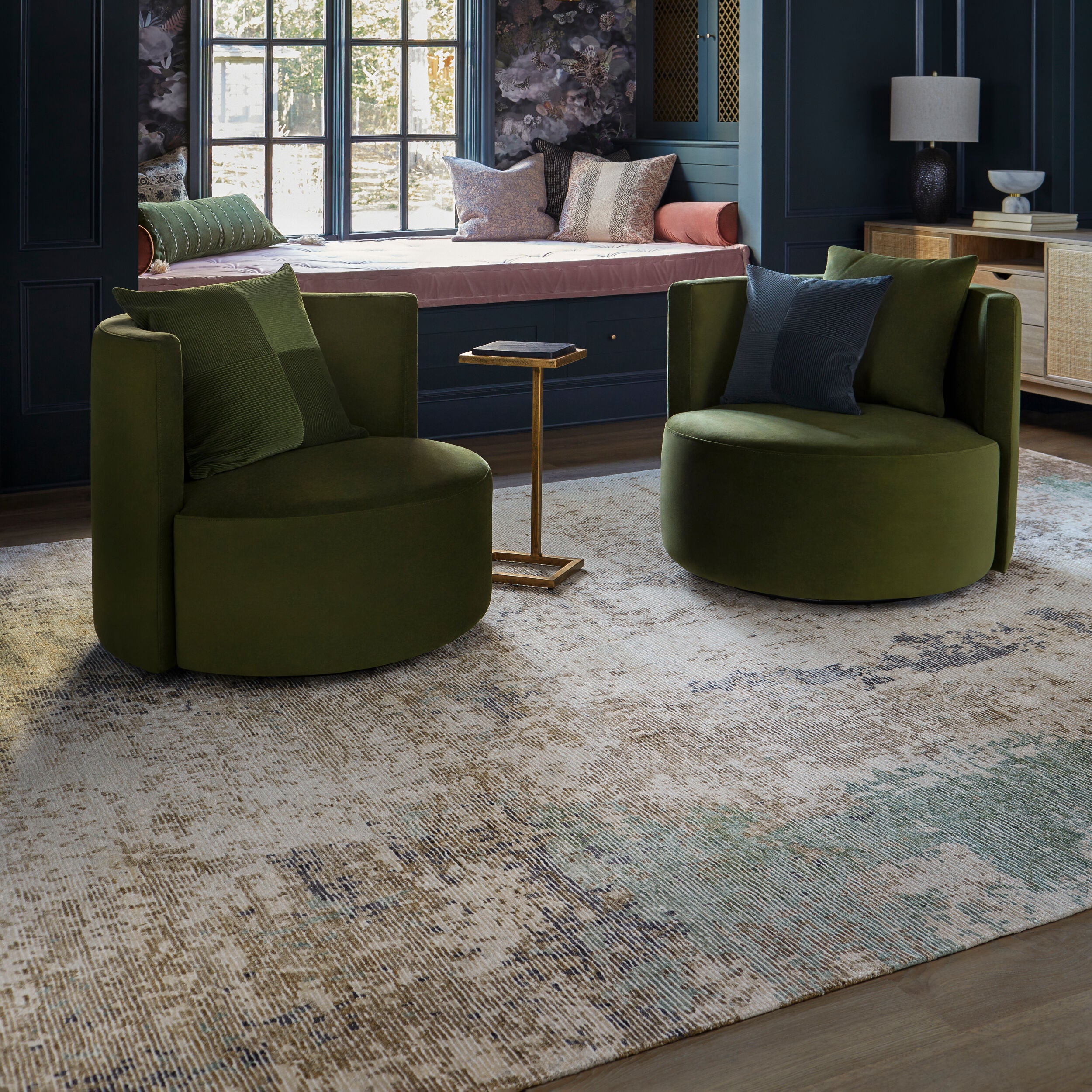 Shop buffets and discover interior design services in the Arlington Heights area. MegMade designs has been featured in New York Times for their timeless cottage home design style. Visit the MegMade store in the Glenview - Chicago area.
