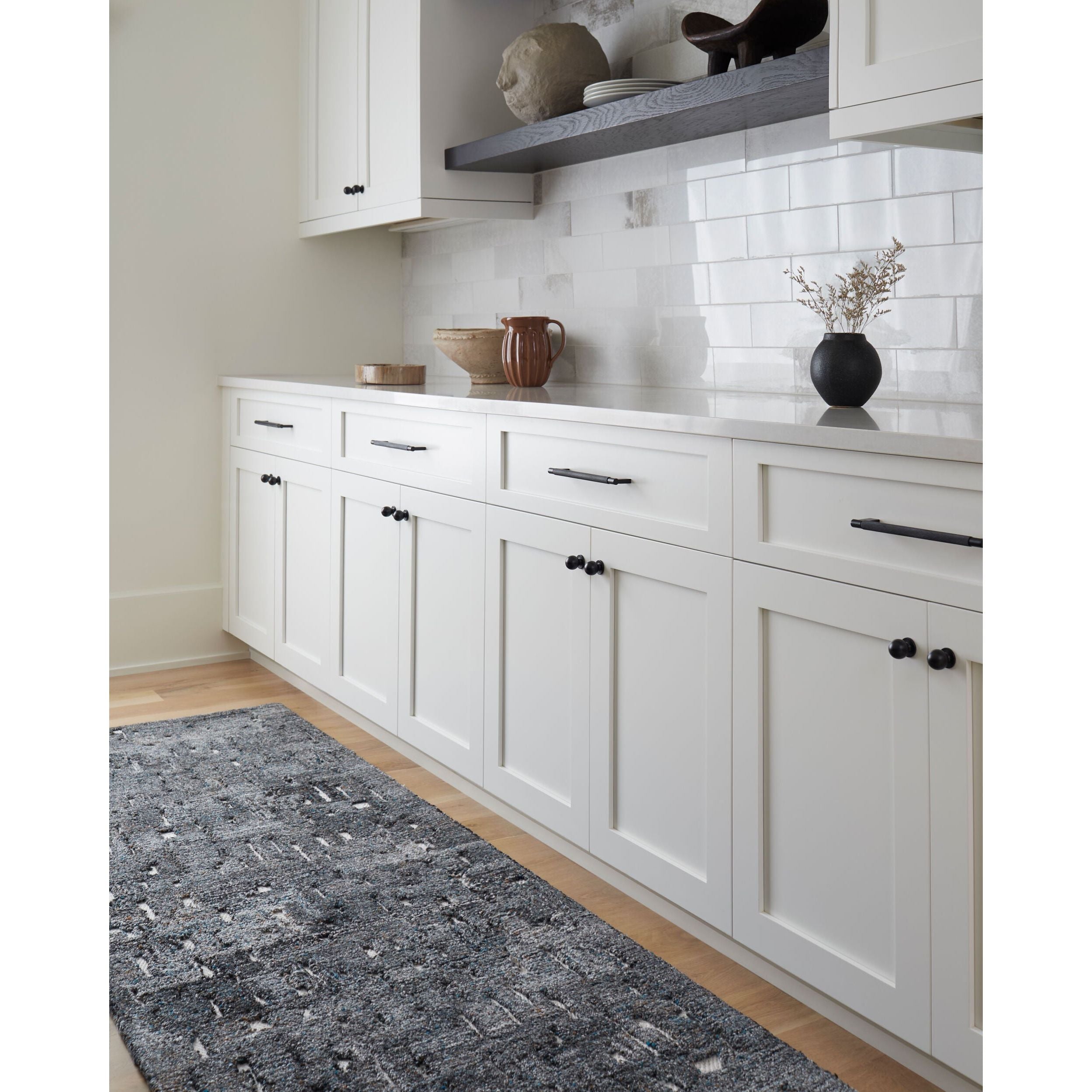 Shop chandeliers and discover new construction services in the Schaumburg area. MegMade designs has been featured in DIY magazine for their lacquered cape cod home design style. Visit the MegMade store in the New Buffalo - Chicago area.