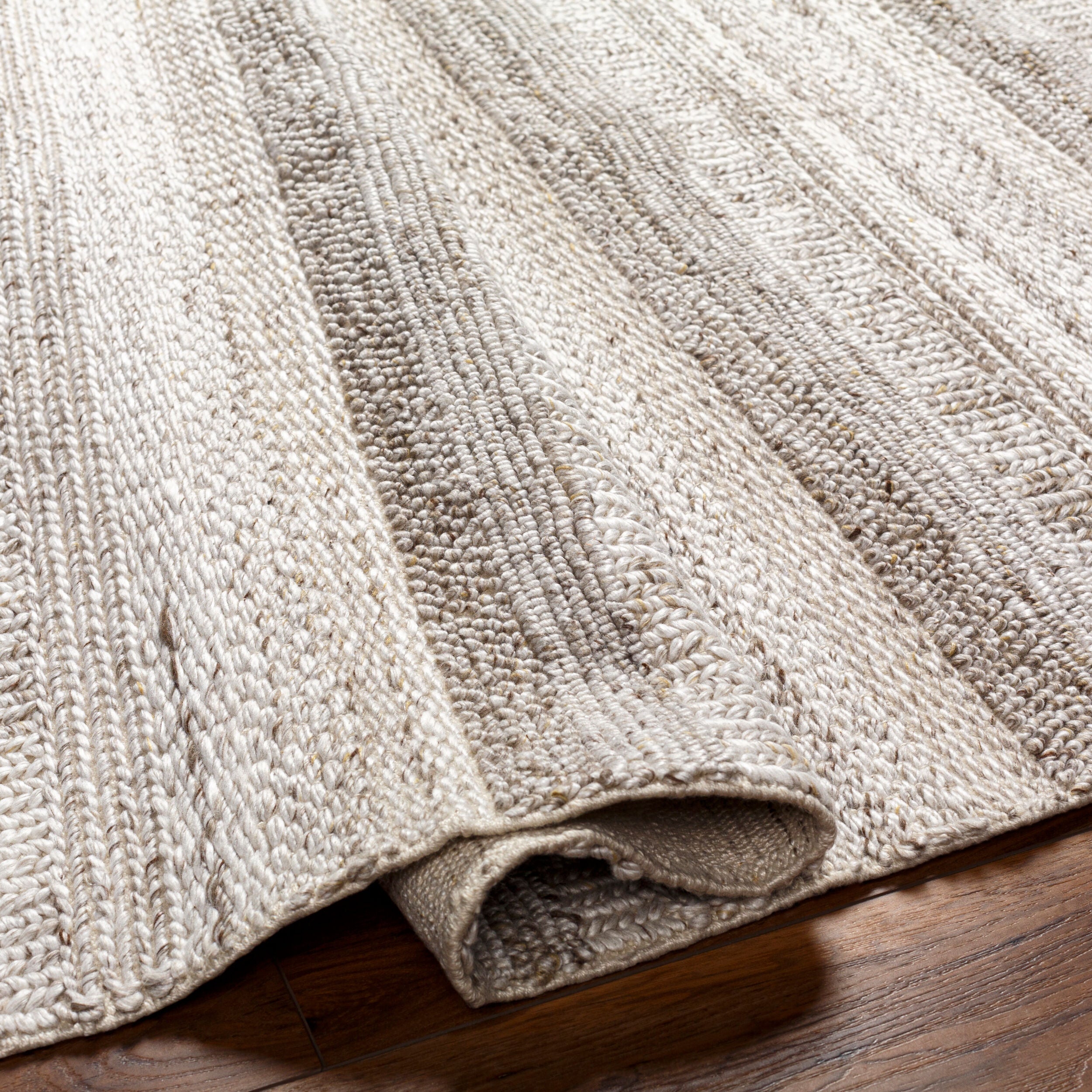 Shop sofas and discover refinishing services in the Lincoln Park area. MegMade designs has been featured in Wall Street Journal for their english countryside cabin home design style. Visit the MegMade store in the South Loop - Chicago area.
