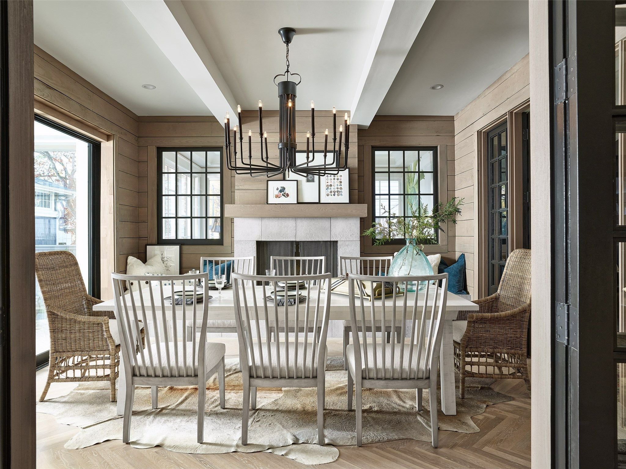Shop artwork and discover remodeling services in the Kansas City area. MegMade designs has been featured in New York Times for their one-of-a-kind craftsman home design style. Visit the MegMade store in the St Joseph - Chicago area.