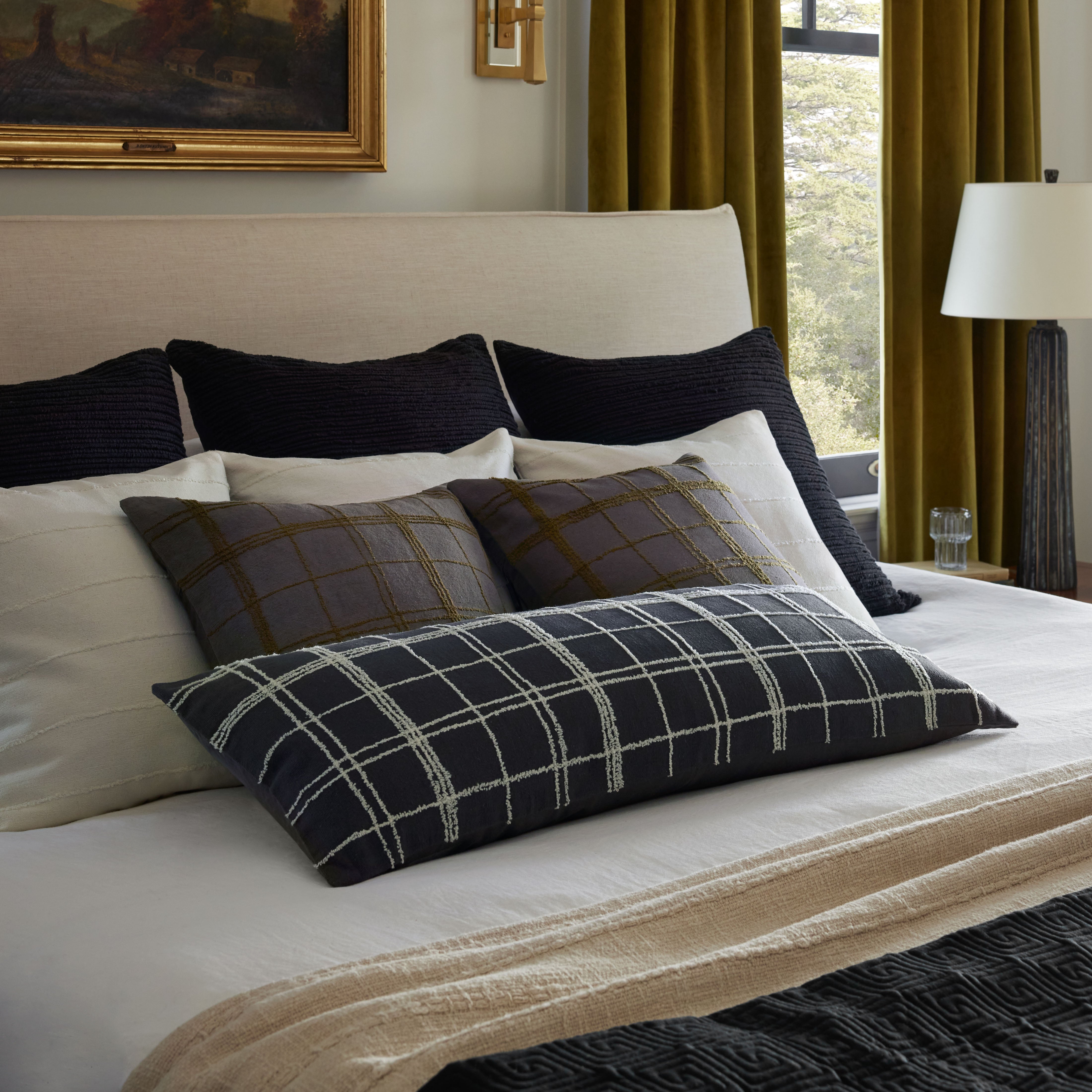 Shop furniture and discover room and home design services in the Indianapolis area. MegMade designs has been featured in Better Home and Gardens for their lacquered cape cod home design style. Visit the MegMade store in the Barrington - Chicago area.