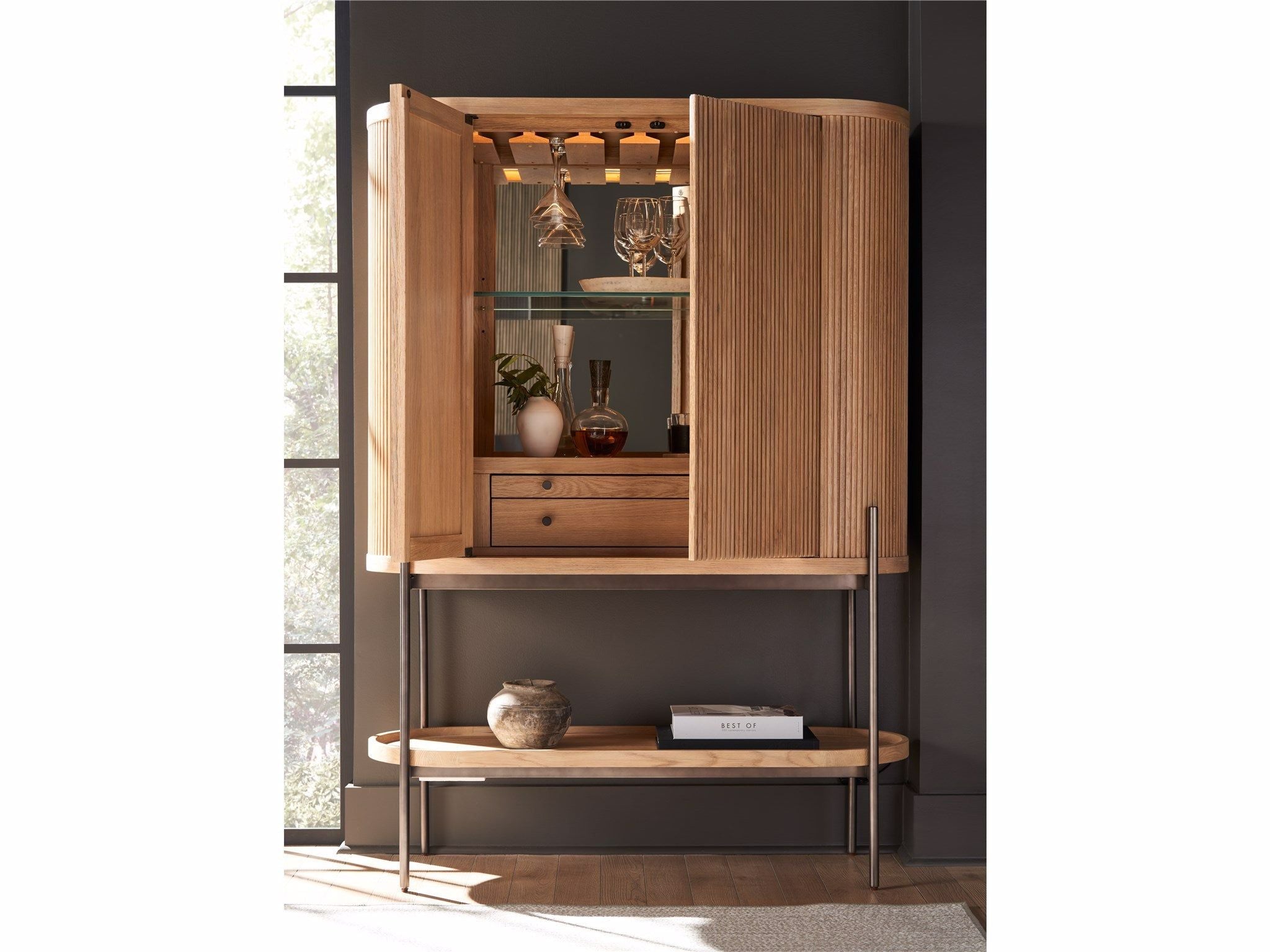 Shop artwork and discover refinishing services in the Schaumburg area. MegMade designs has been featured in Better Home and Gardens for their minimalist bungalow home design style. Visit the MegMade store in the Hinsdale - Chicago area.