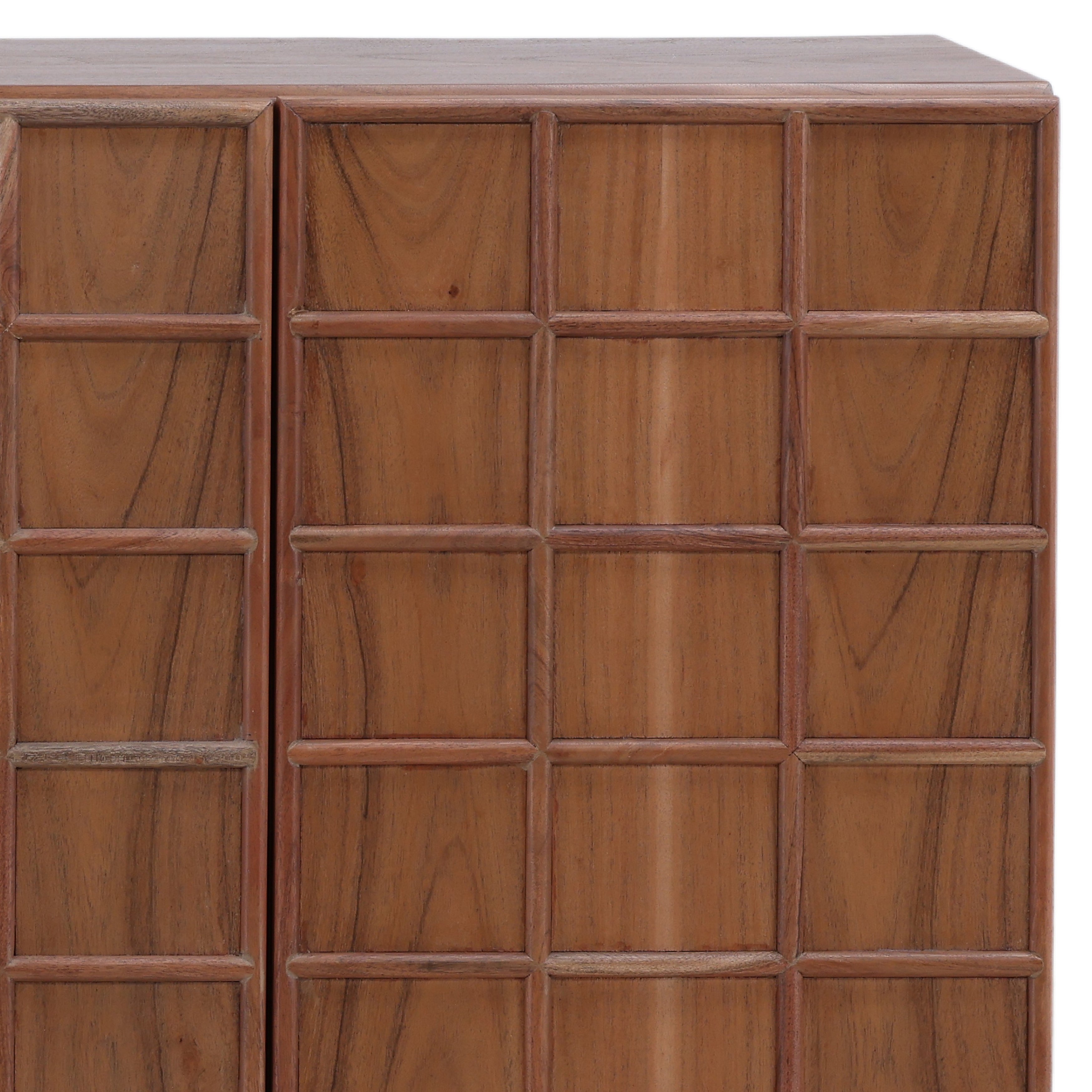 Shop artwork and discover new construction services in the Minneapolis area. MegMade designs has been featured in HGTV television for their modern traditional painted furniture home design style. Visit the MegMade store in the South Bend - Chicago area.