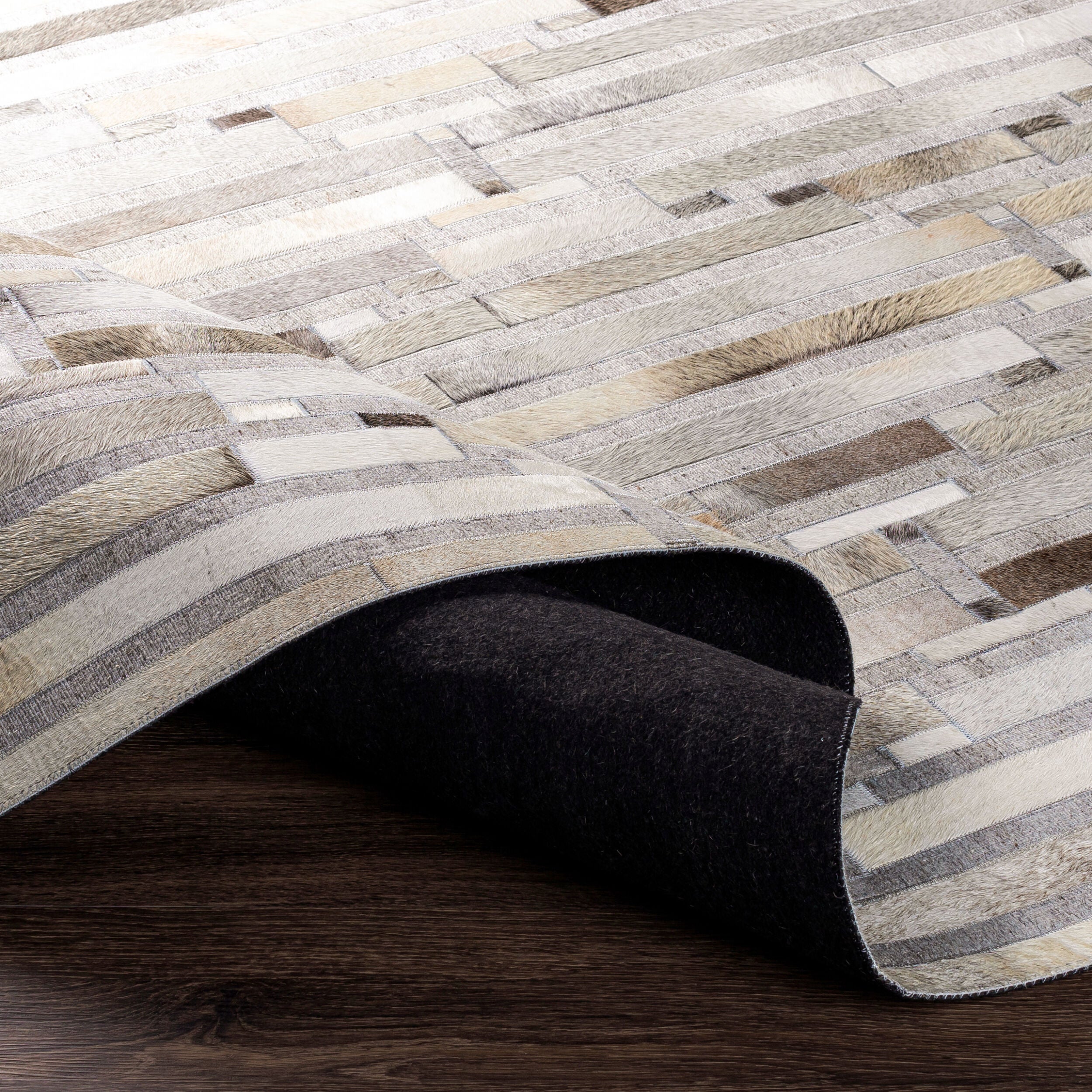 Shop sofas and discover remodeling services in the Tampa area. MegMade designs has been featured in HGTV magazine for their vintage modern cottage home design style. Visit the MegMade store in the Riverside - Chicago area.
