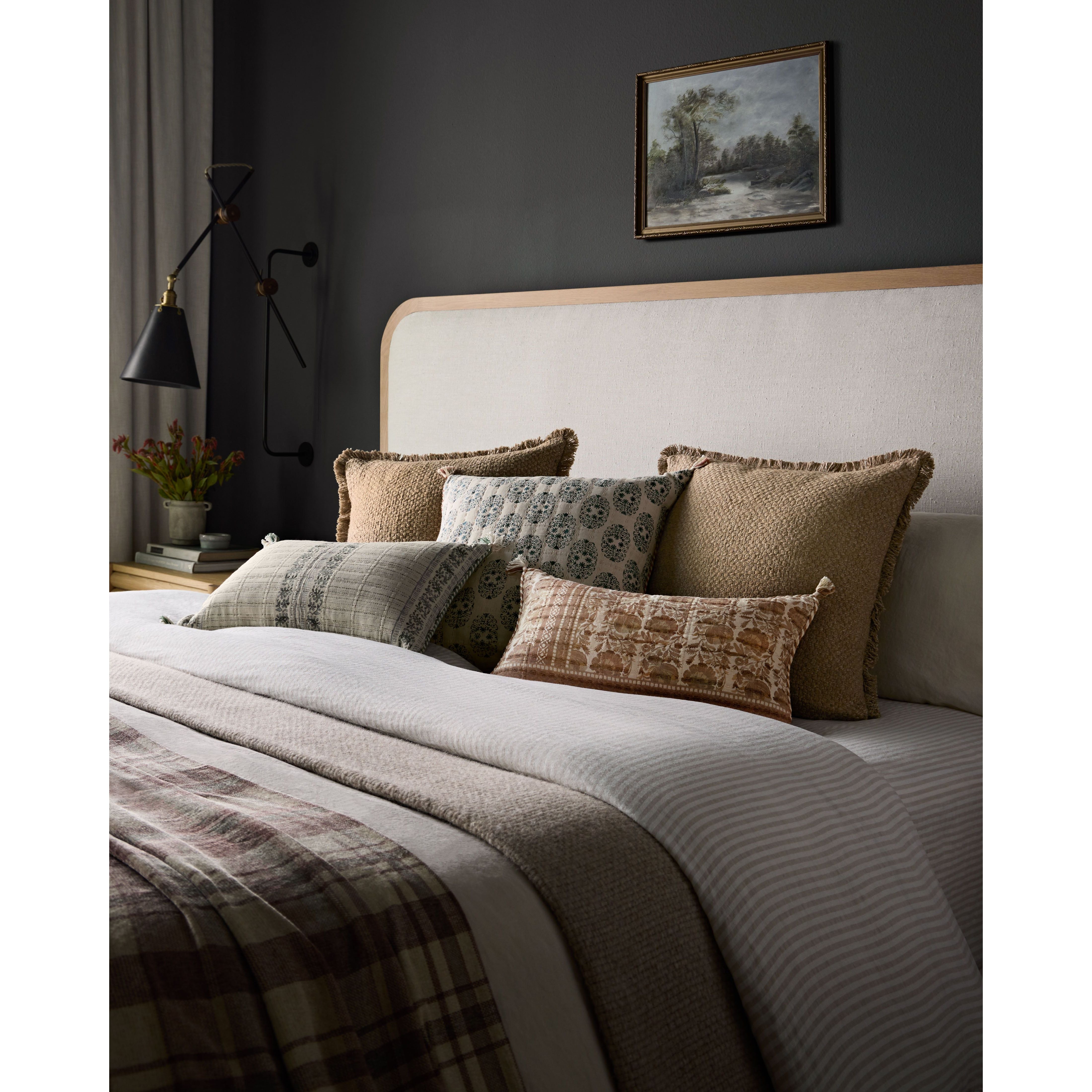 Shop buffets and discover furniture makeover services services in the Nantucket area. MegMade designs has been featured in Wall Street Journal for their transitional farmhouse home design style. Visit the MegMade store in the Portage Park - Chicago area.