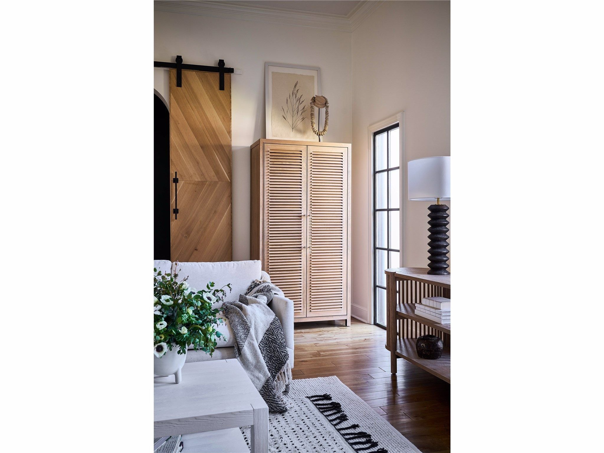 Shop credenzas and discover room and home design services in the San Francisco area. MegMade designs has been featured in HGTV television for their vintage victorian home design style. Visit the MegMade store in the Crown Point - Chicago area.