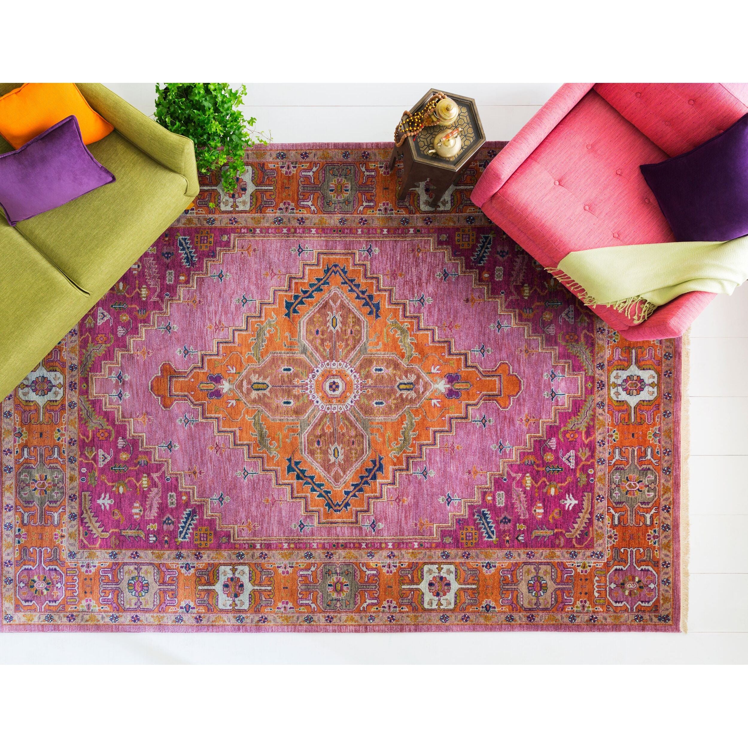 Shop artwork and discover refinishing services in the Washington DC area. MegMade designs has been featured in DIY magazine for their optimistic before / after home design style. Visit the MegMade store in the Ravenswood - Chicago area.